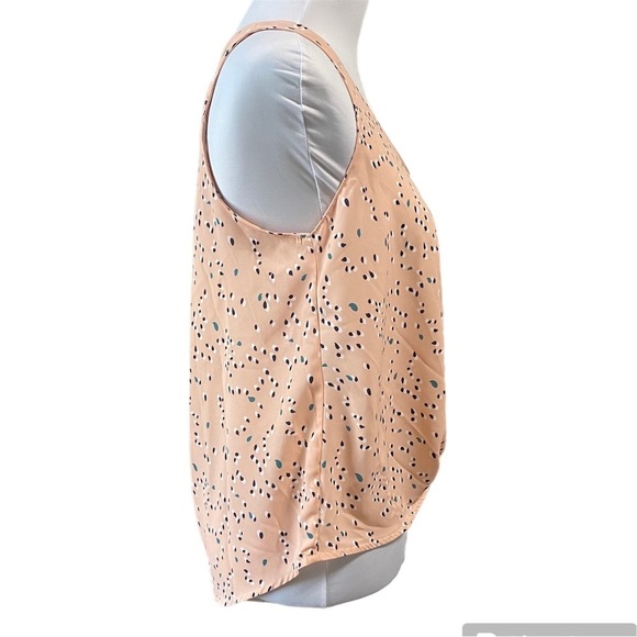 LUSH sleeveless v-neck tank top blouse peach color size small - Picture 3 of 6